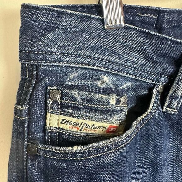 Diesel Distressed Viker Blue Denim Jeans Men’s 28 x 30 Read - Picture 3 of 14